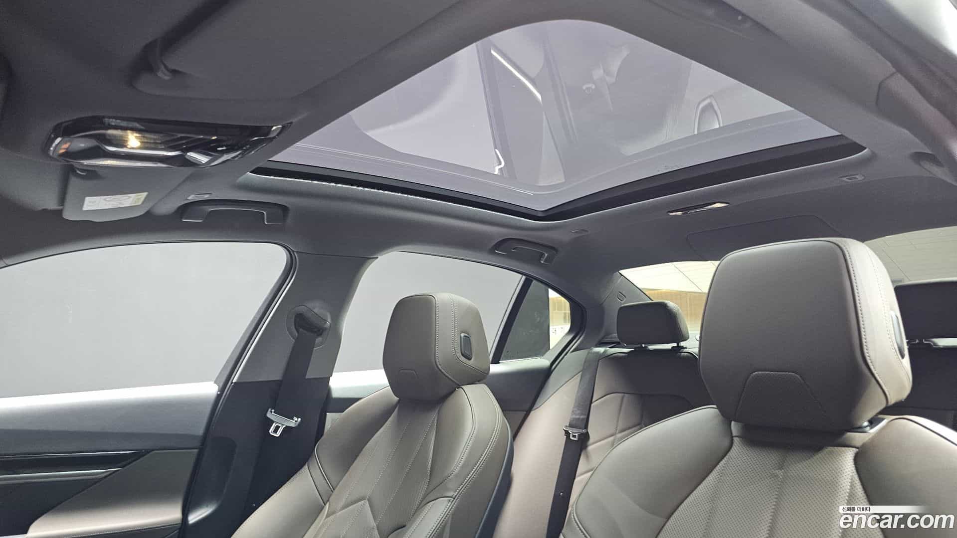 5-Series BMW 2024.3-OPTION-022