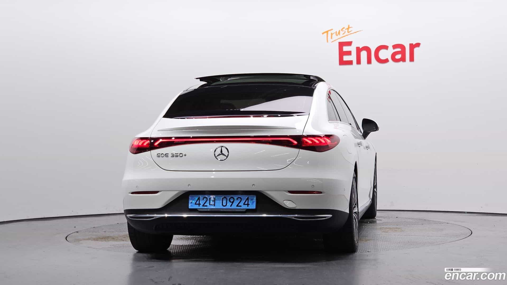EQE Mercedes-Benz 2022.10-OUTER-004