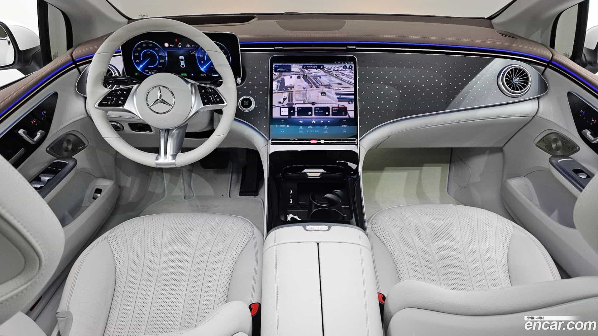 EQE Mercedes-Benz 2022.10-INNER-007