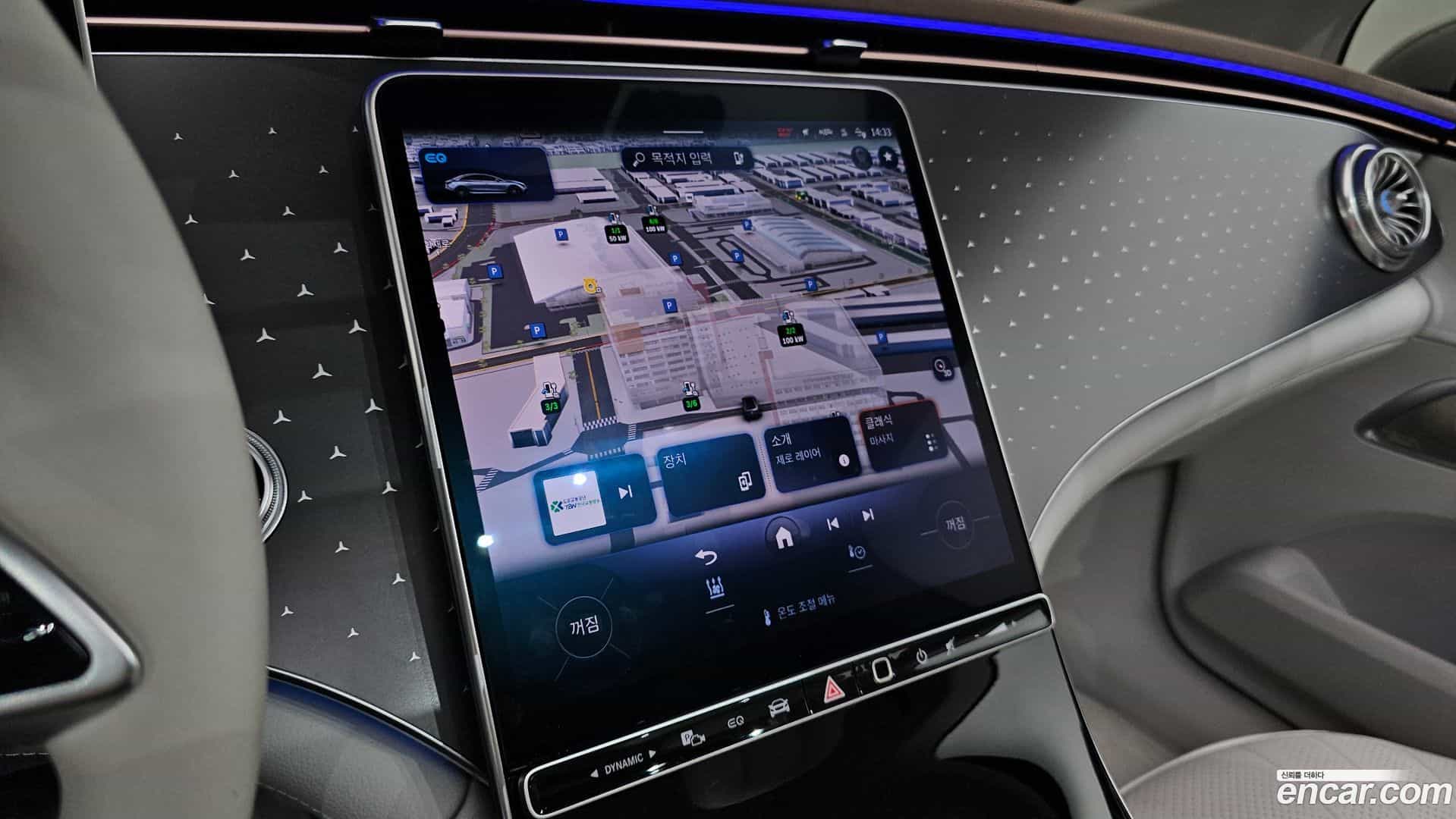 EQE Mercedes-Benz 2022.10-OPTION-018