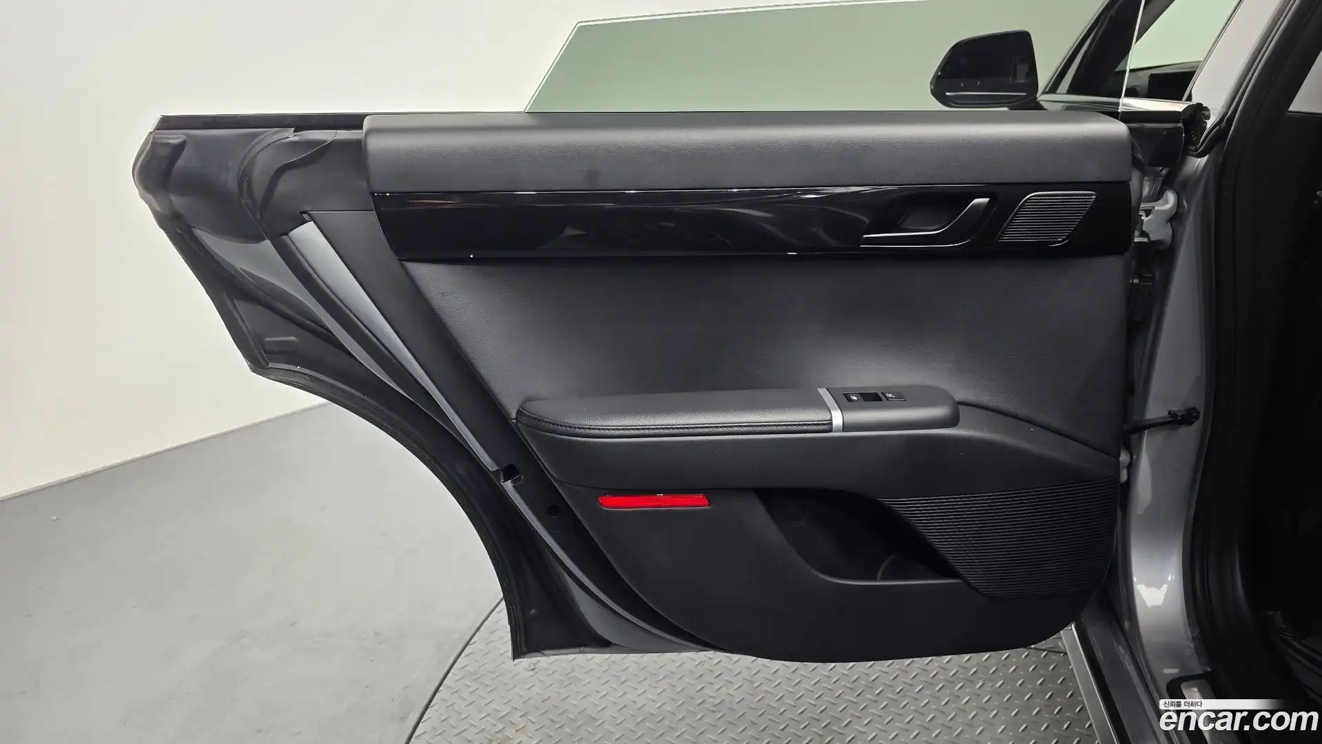 Grandeur Hyundai 2025.4-INNER-035
