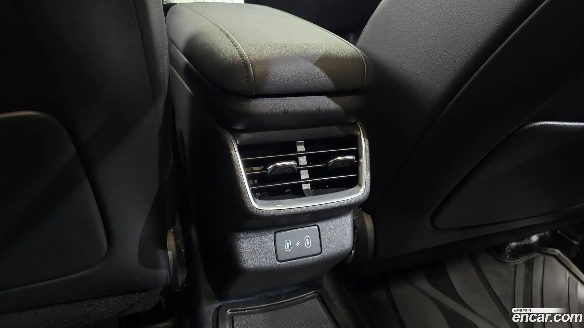 Grandeur Hyundai 2025.4-OPTION-041