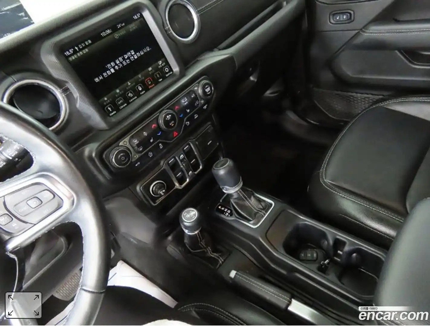 Wrangler Jeep 2022.6-OPTION-017
