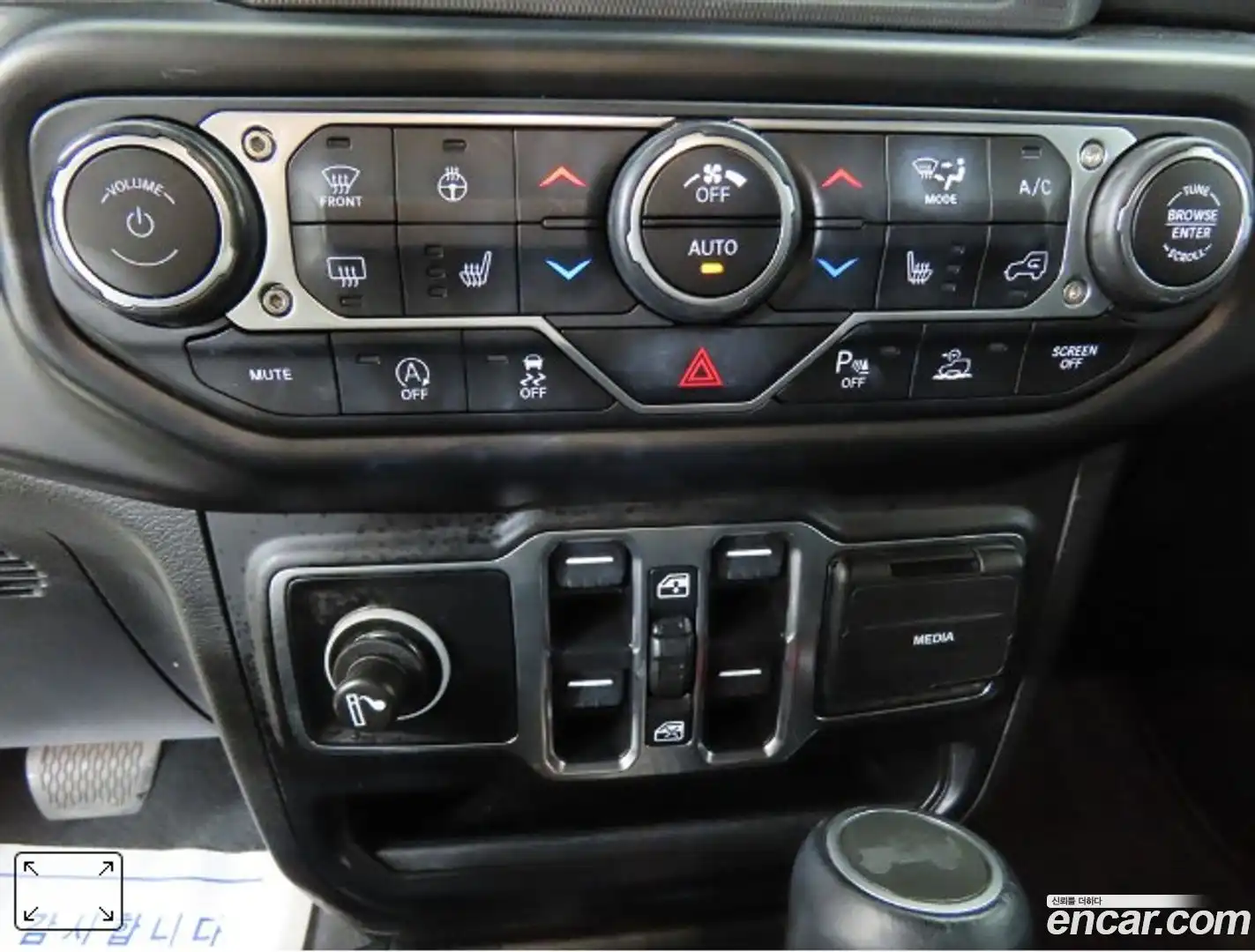 Wrangler Jeep 2022.6-OPTION-020