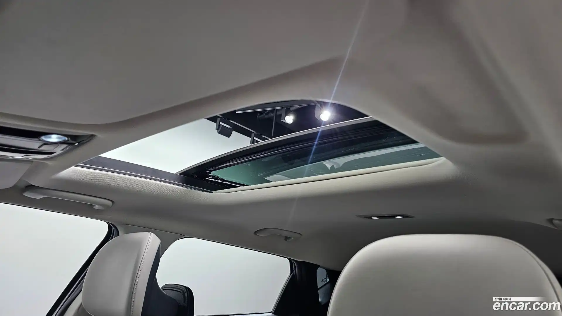 EV6 Kia 2023.3-OPTION-022