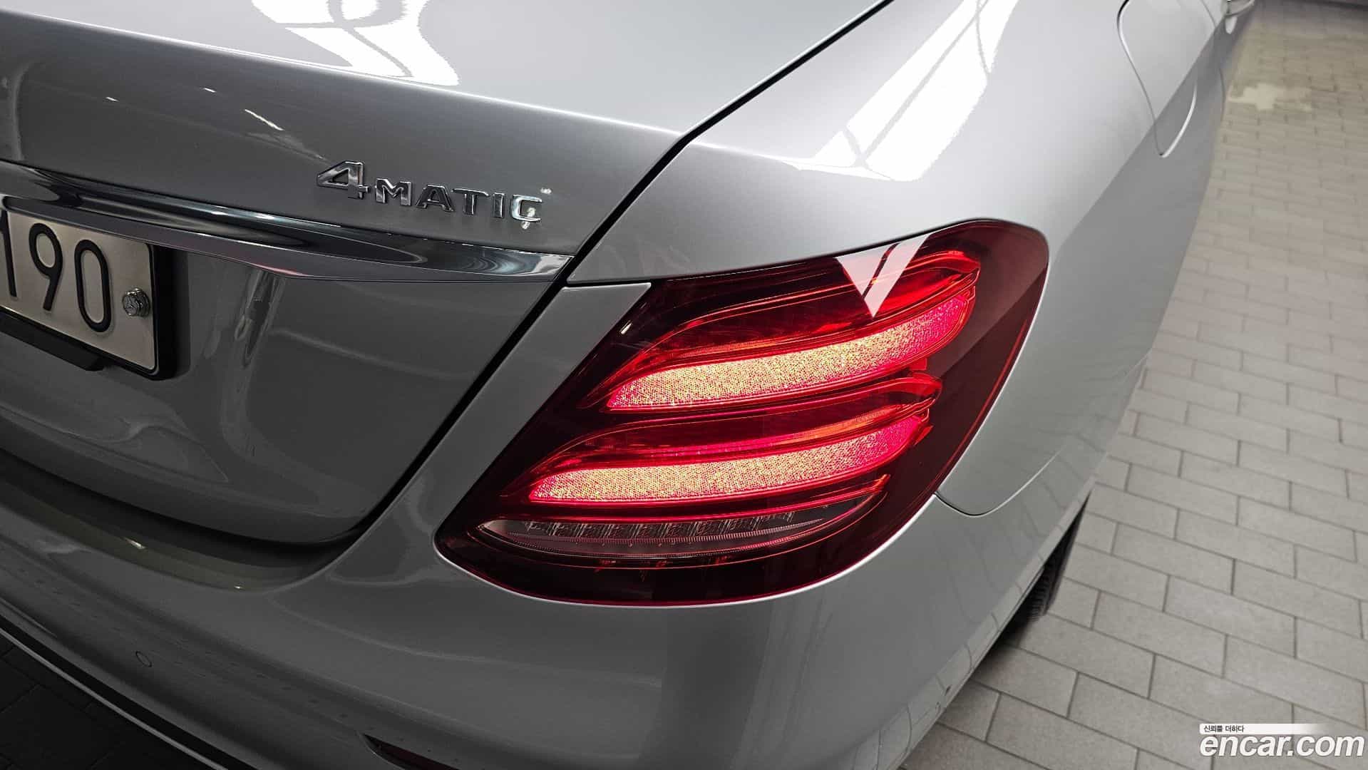 E-Class Mercedes-Benz 2016.10-OUTER-033