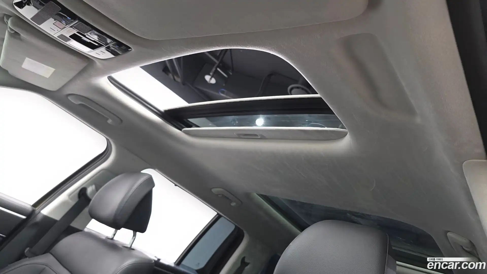 Santafe Hyundai 2023.10-OPTION-023