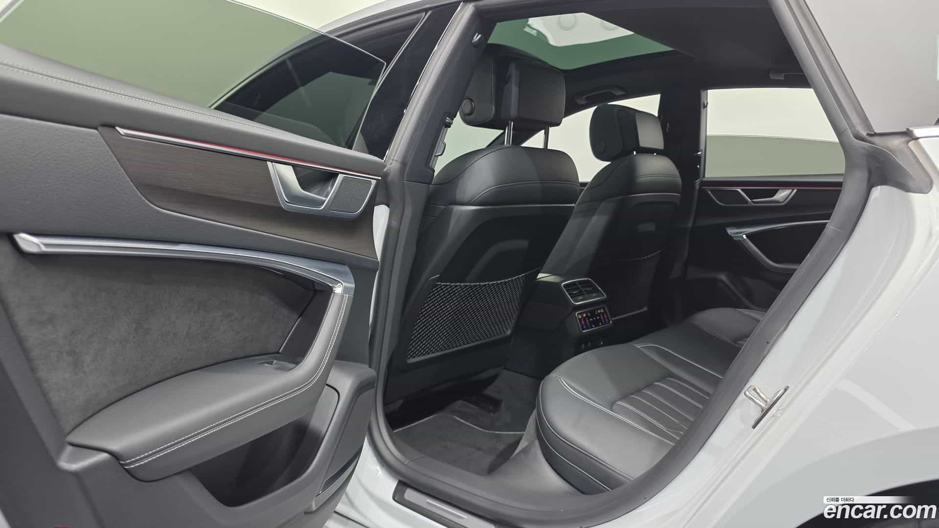 A7 Audi 2022.1-OPTION-021