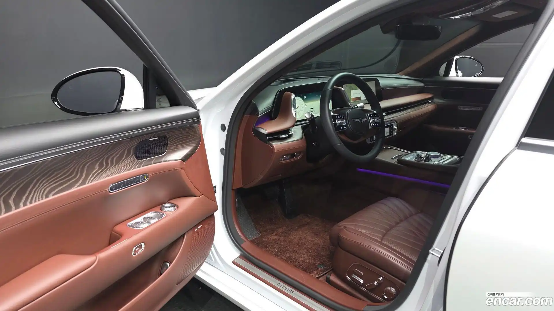 G90 Genesis 2023.10-INNER-010