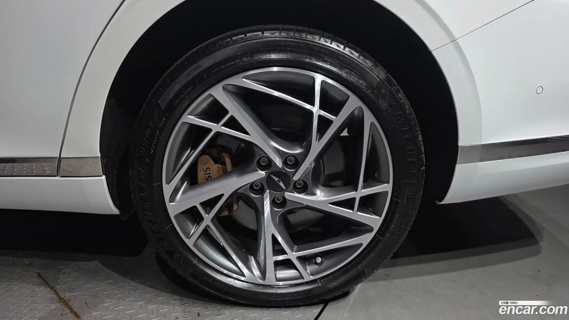 G90 Genesis 2023.10-OUTER-031