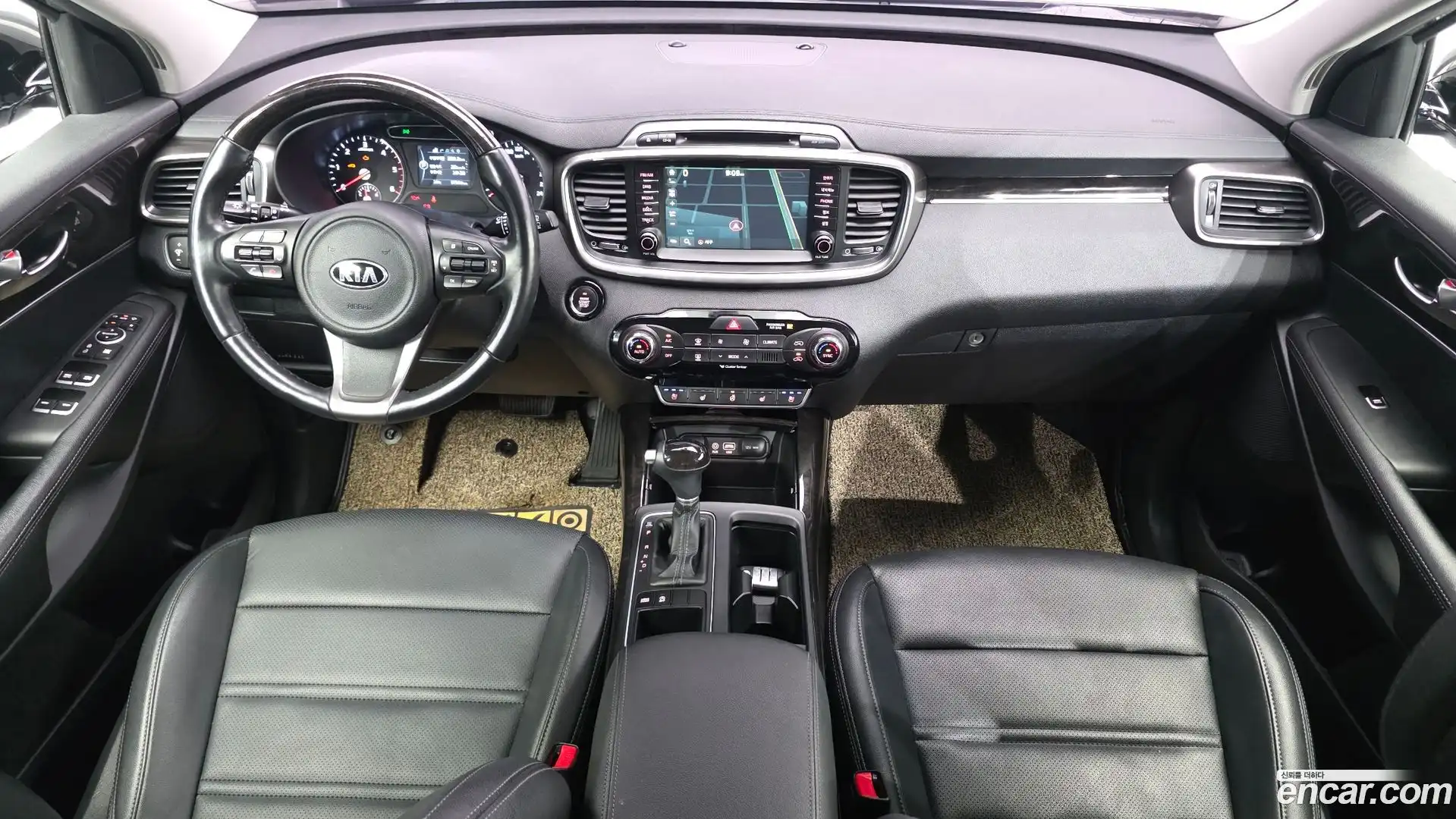 Sorento Kia 2017.2-INNER-007