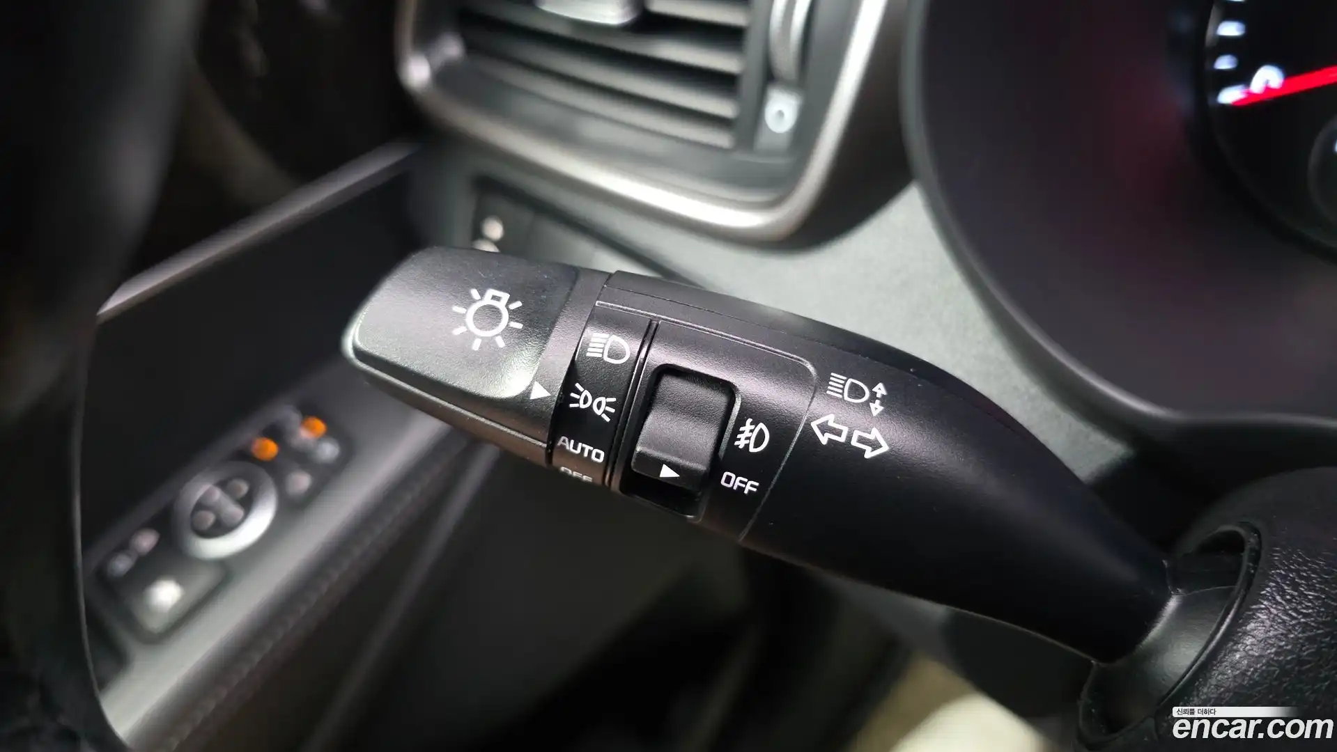 Sorento Kia 2017.2-OPTION-023