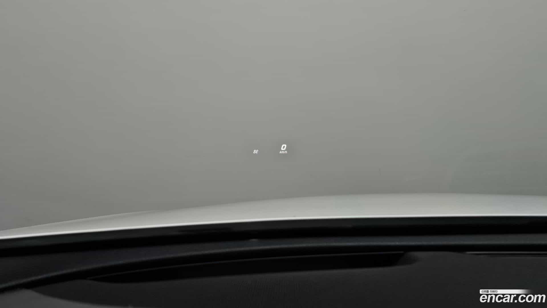 E-Class Mercedes-Benz 2016.10-OPTION-023