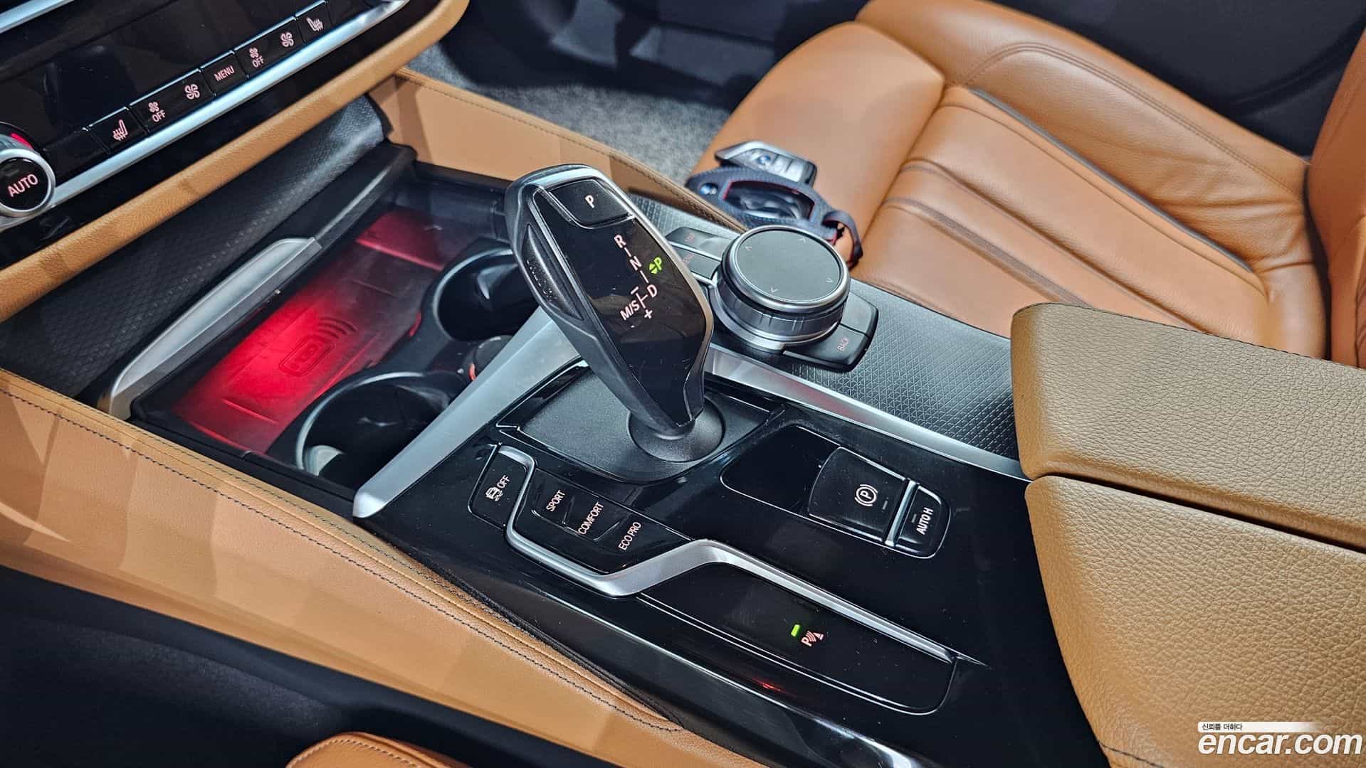 5-Series BMW 2022.9-INNER-009