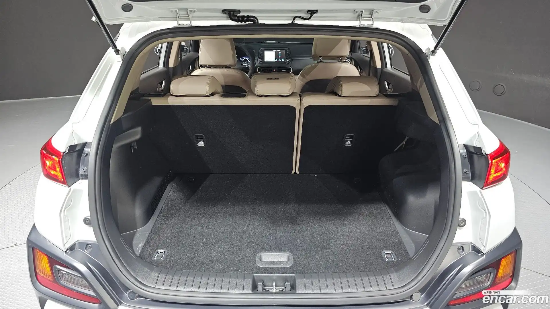 Kona Hyundai 2017.7-OPTION-024