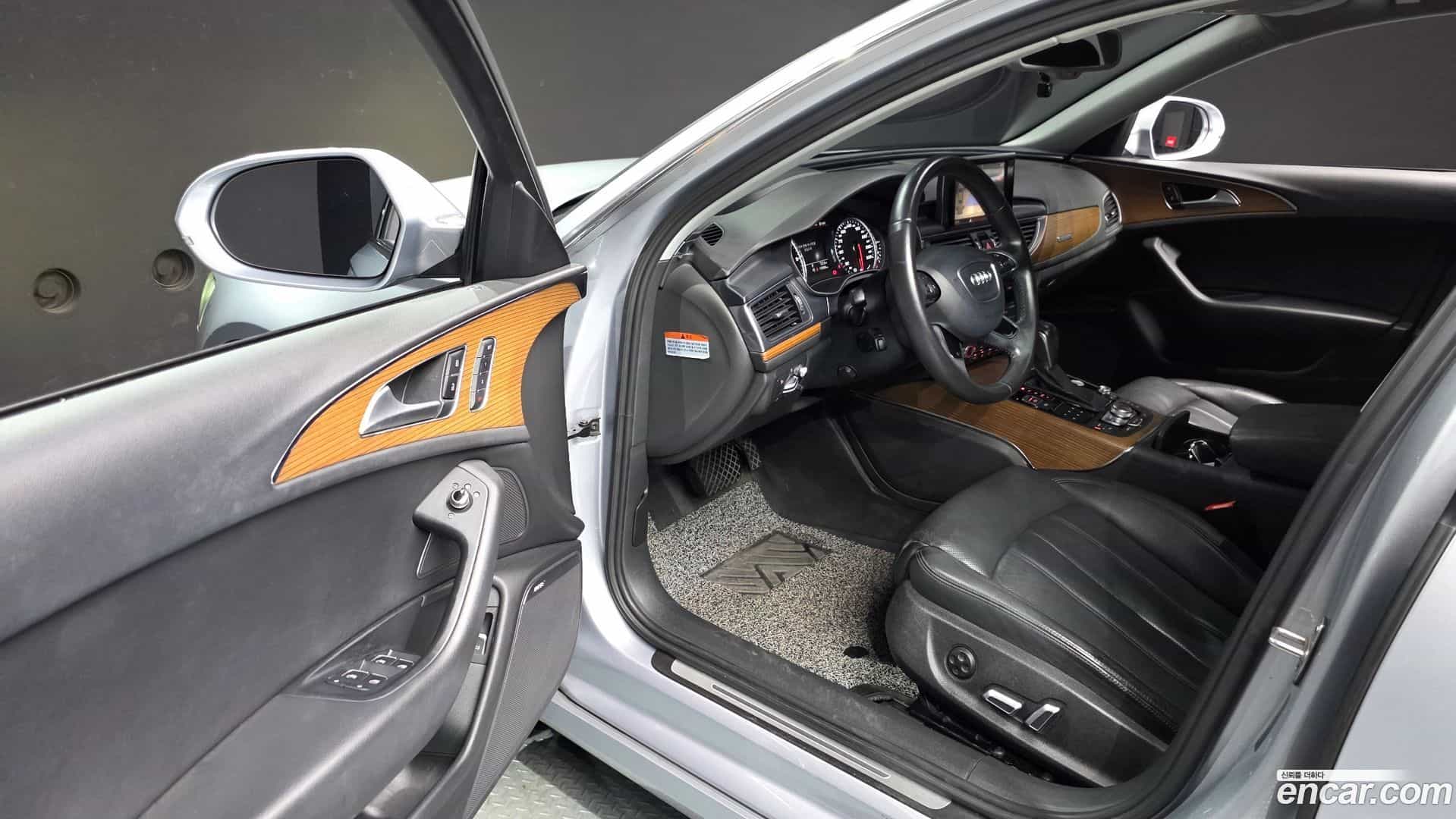 A6 Audi 2015.10-INNER-010