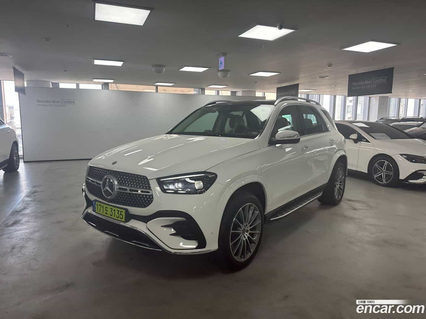 GLE-Class Mercedes-Benz 2025.4-OUTER-001