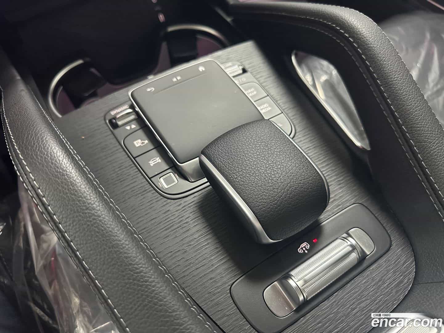 GLE-Class Mercedes-Benz 2025.4-OPTION-017