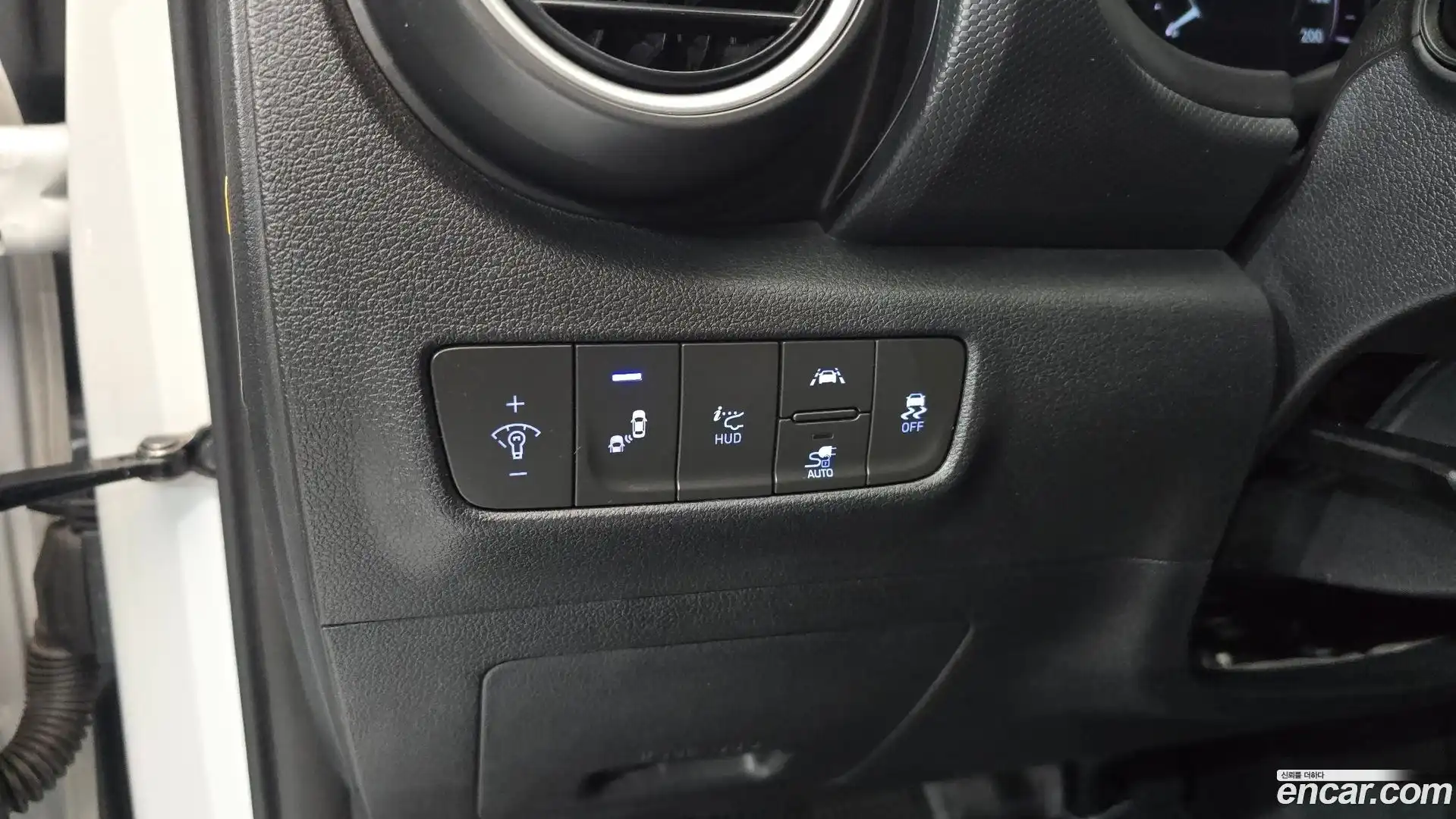 Kona Hyundai 2018.11-OPTION-022