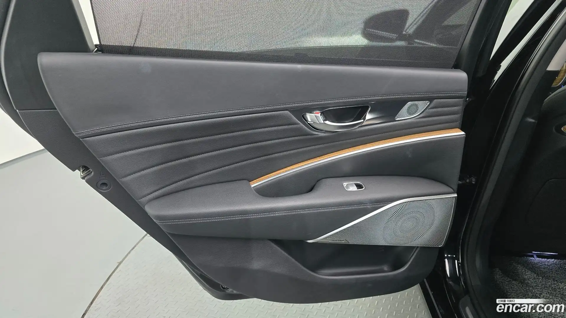 K9 Kia 2022.3-INNER-035