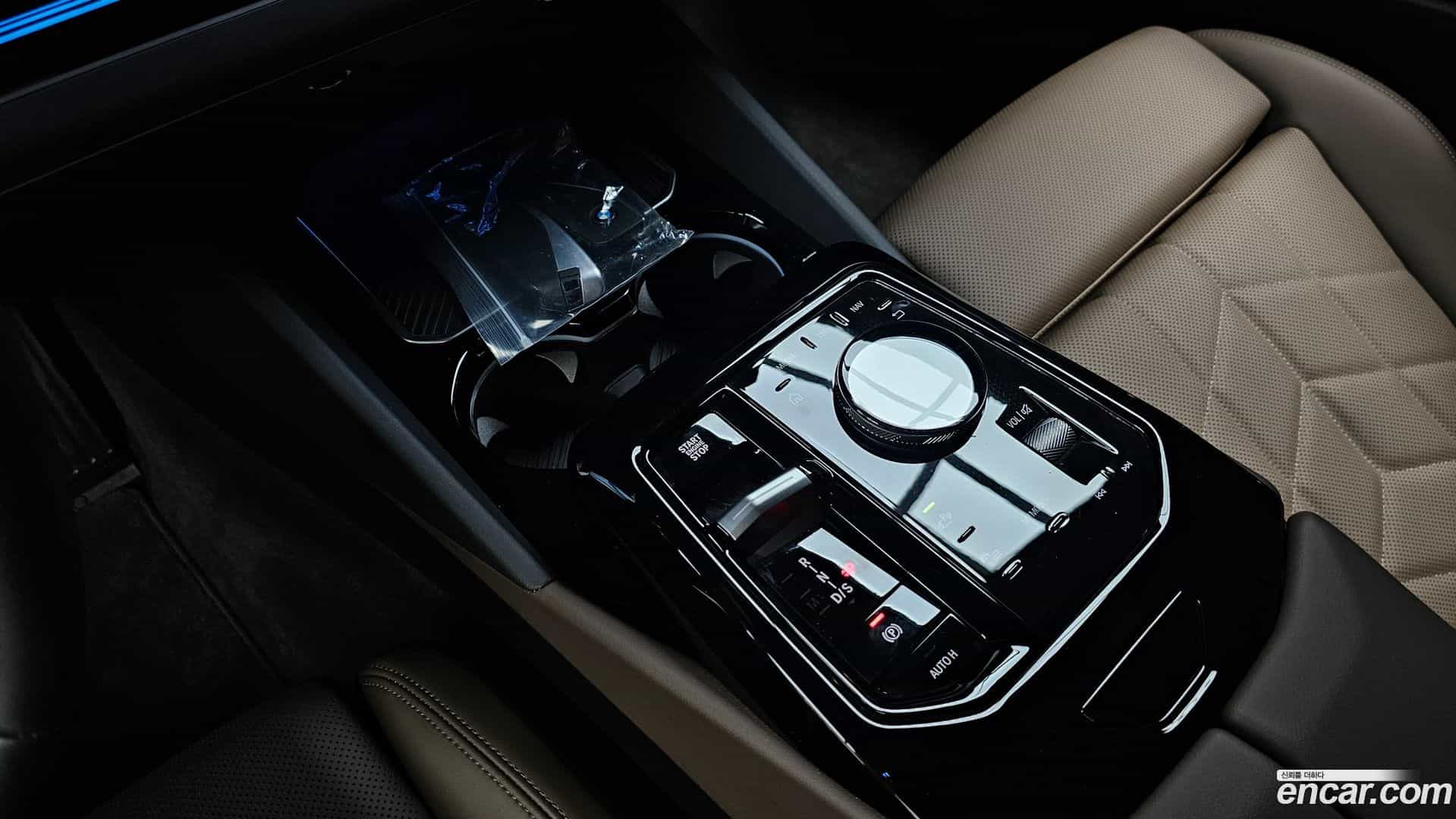 5-Series BMW 2023.11-INNER-009
