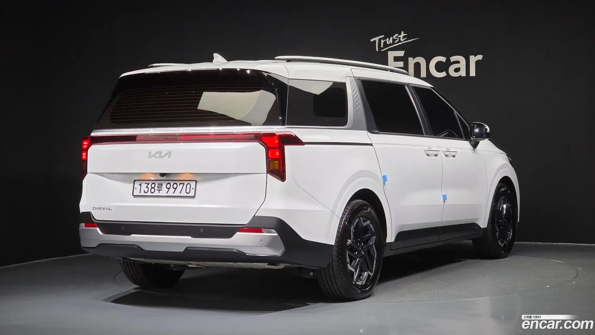 Canival Kia 2024.11-OUTER-002