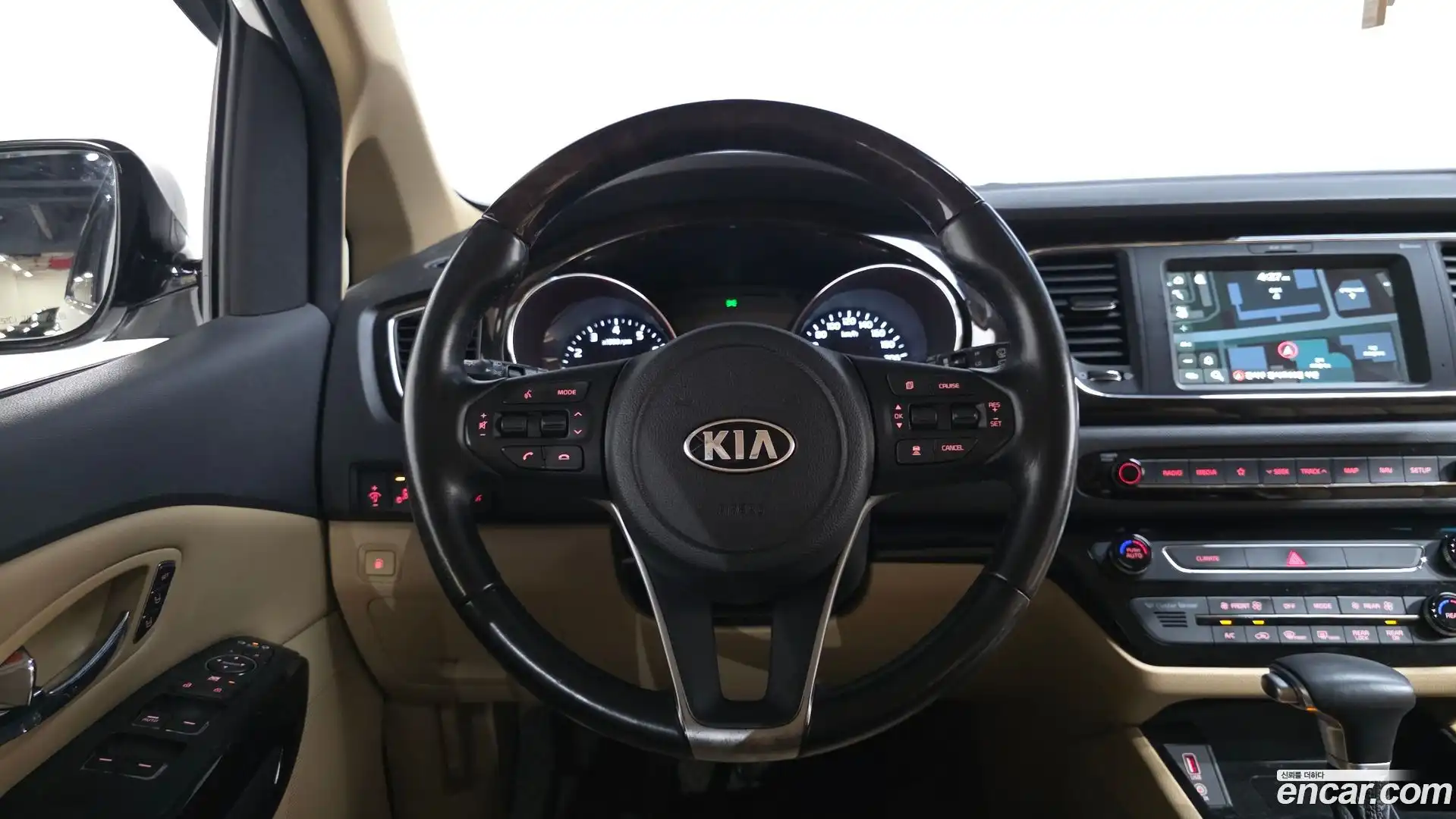 Canival Kia 2019.2-OPTION-016