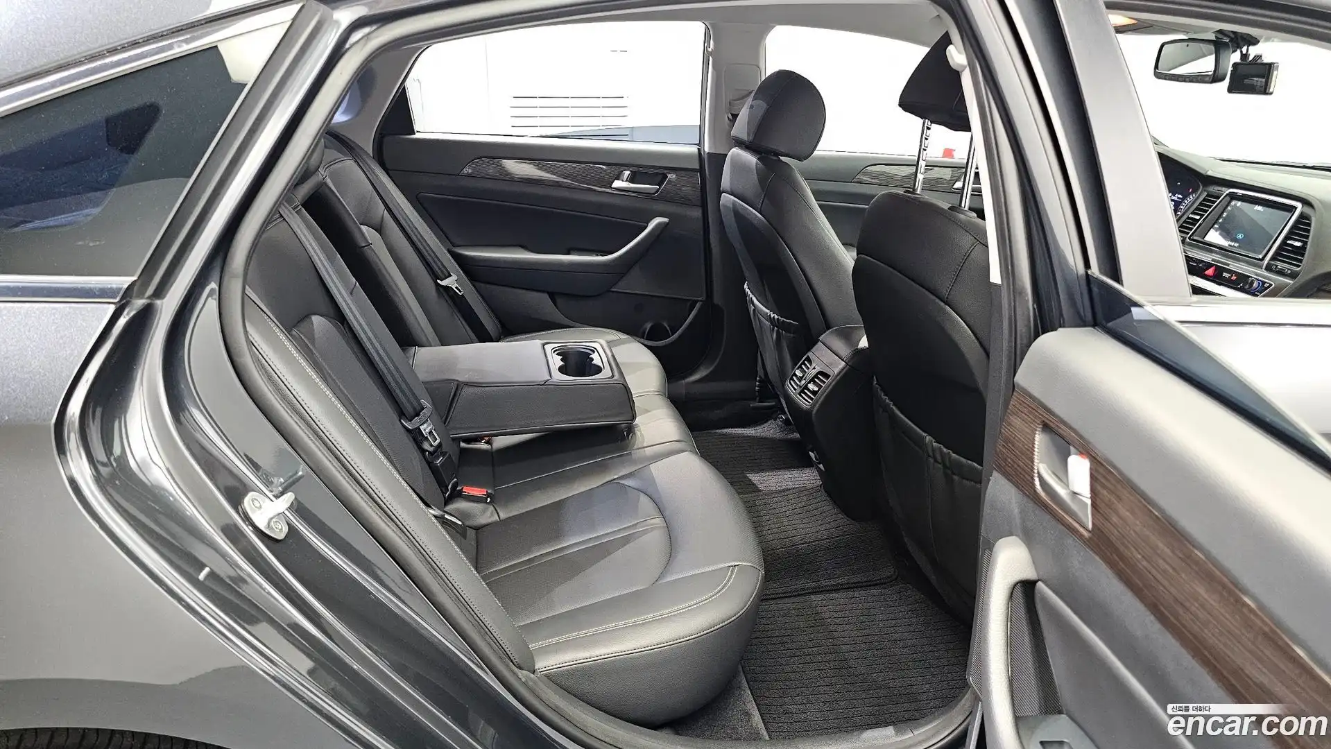 Sonata Hyundai 2018.0-OPTION-015