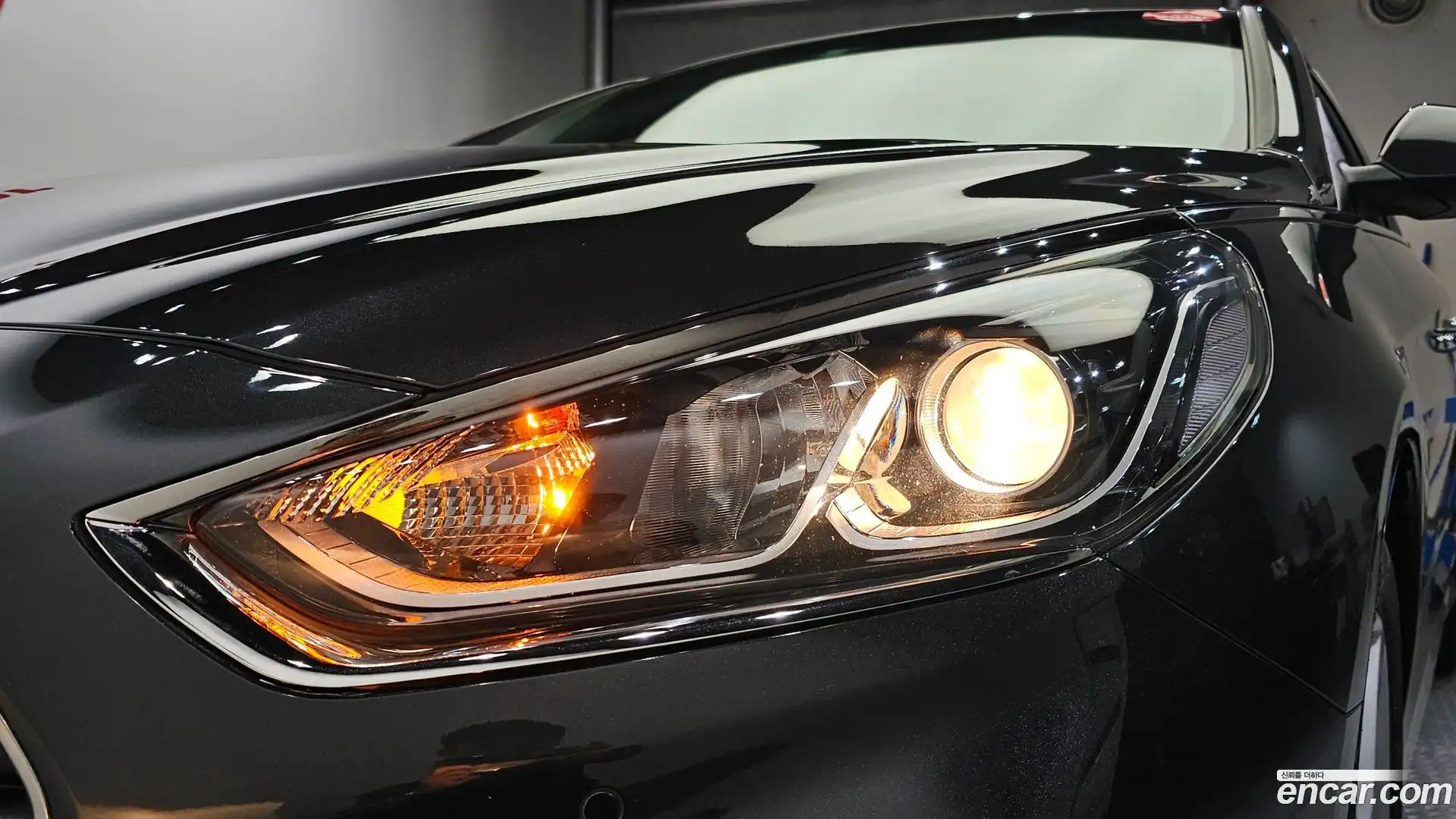 Sonata Hyundai 2018.0-OUTER-032