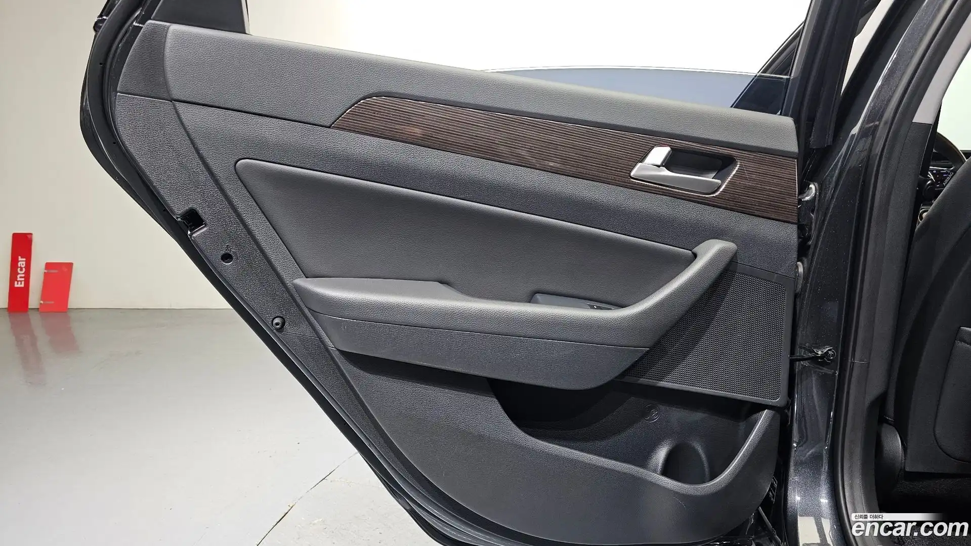 Sonata Hyundai 2018.0-INNER-035