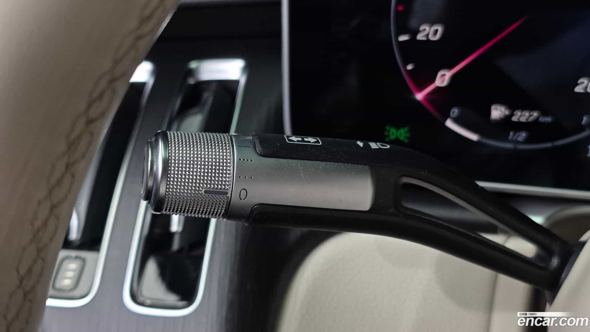 S-Class Mercedes-Benz 2021.6-OPTION-020