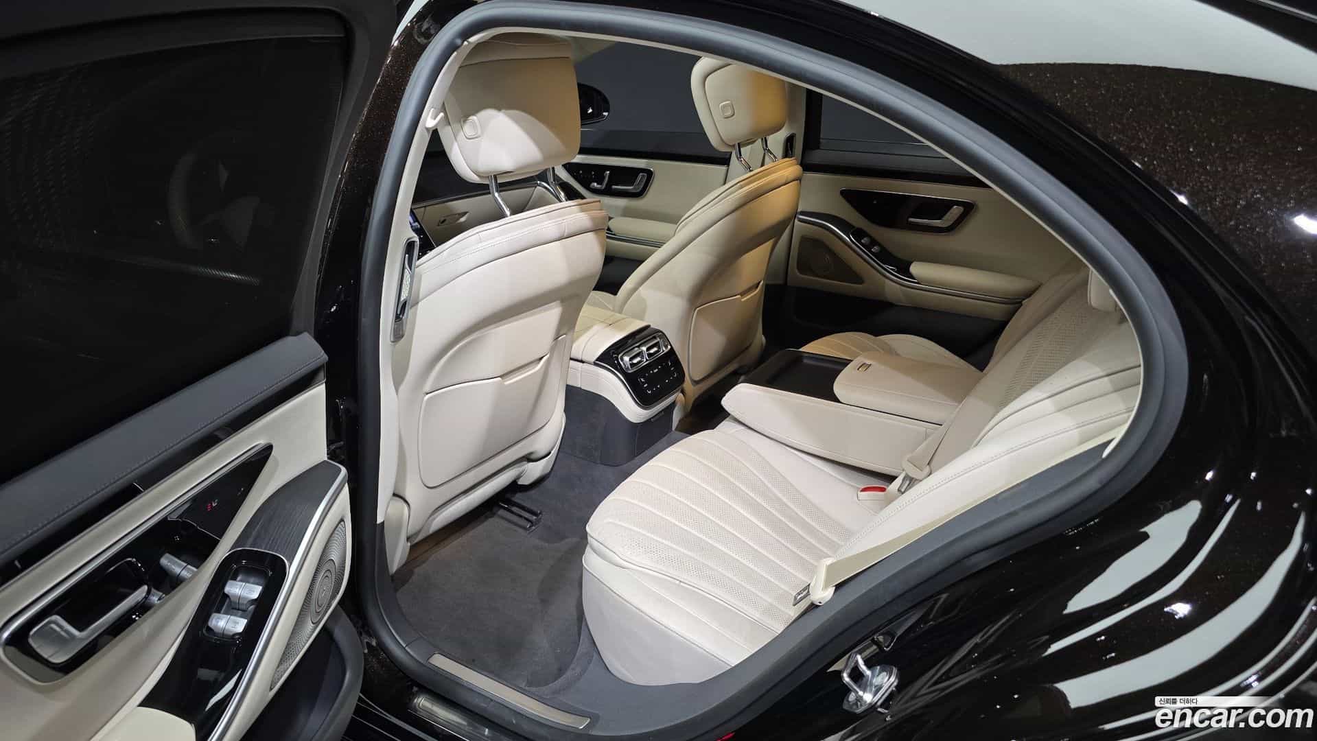 S-Class Mercedes-Benz 2021.6-INNER-036