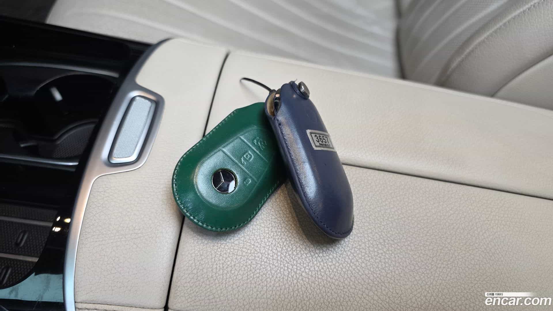 S-Class Mercedes-Benz 2021.6-OPTION-049