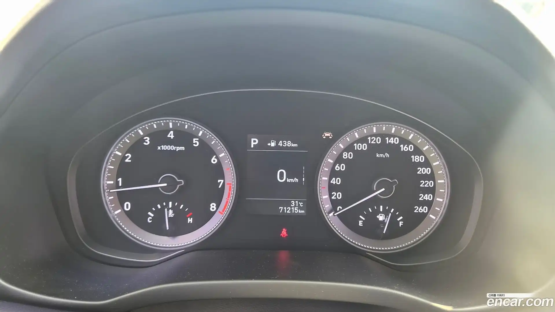 Grandeur Hyundai 2017.0-OUTER-006