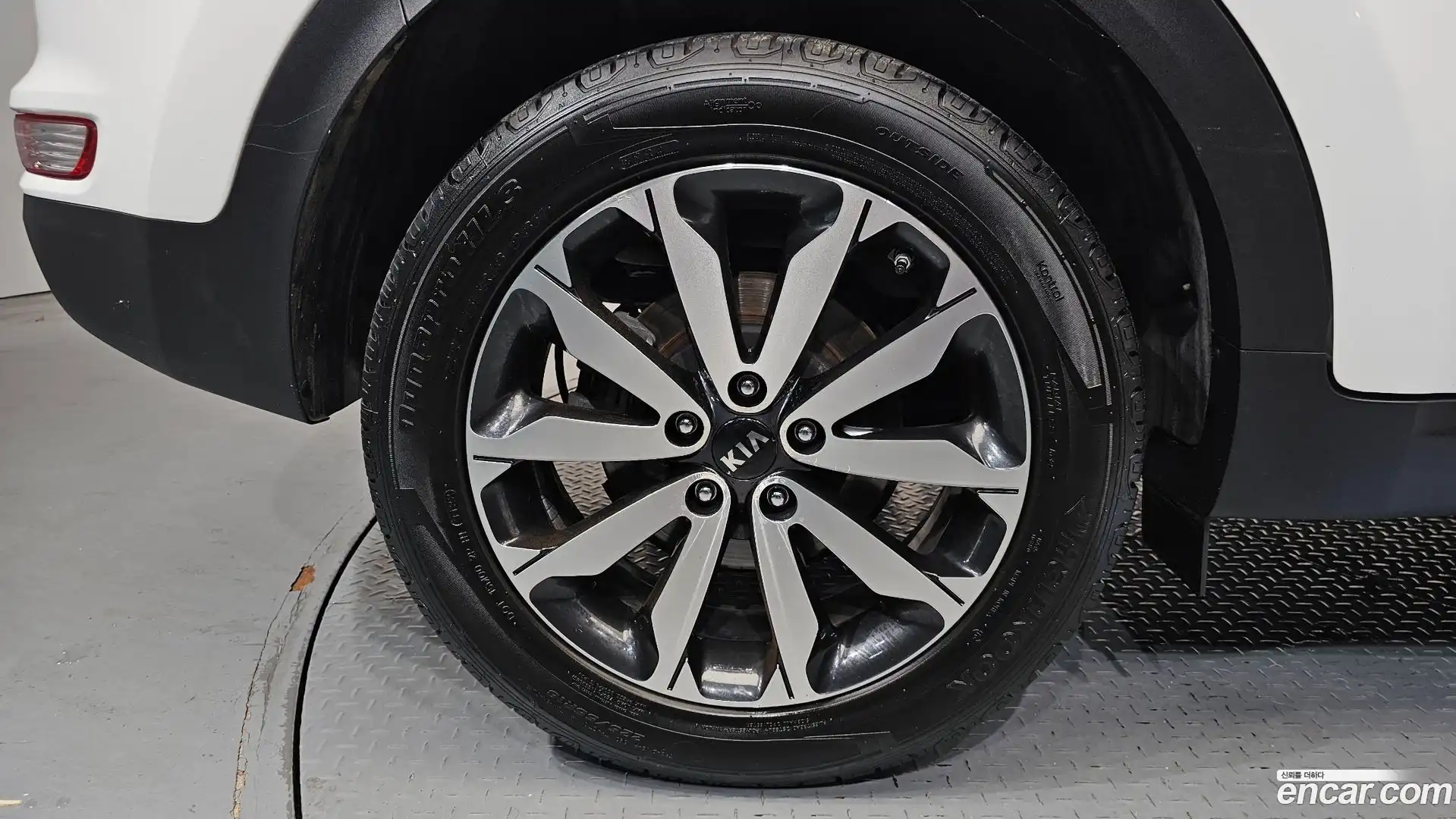 Sportage Kia 2015.11-OUTER-031