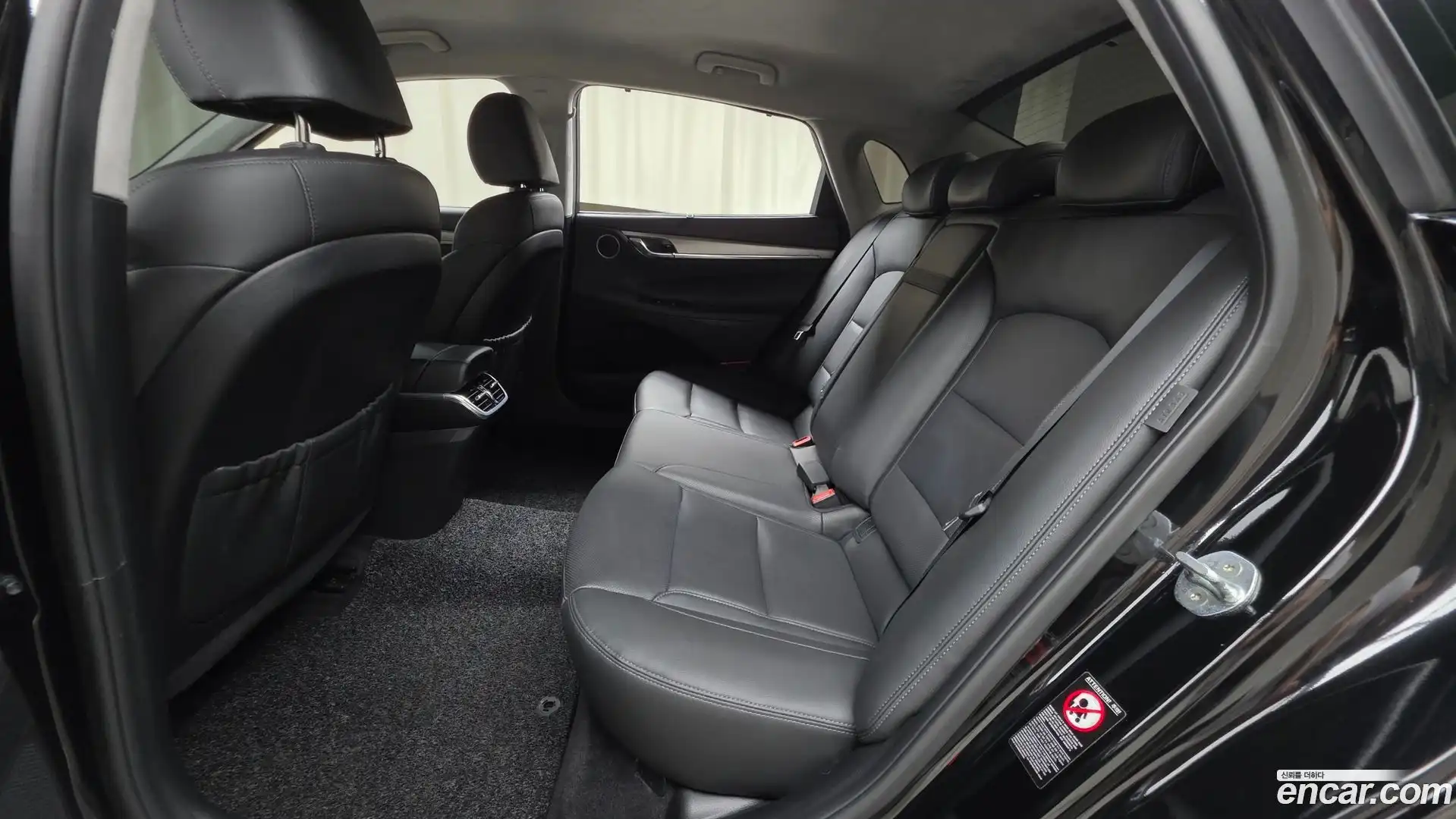 Grandeur Hyundai 2022.5-OPTION-016