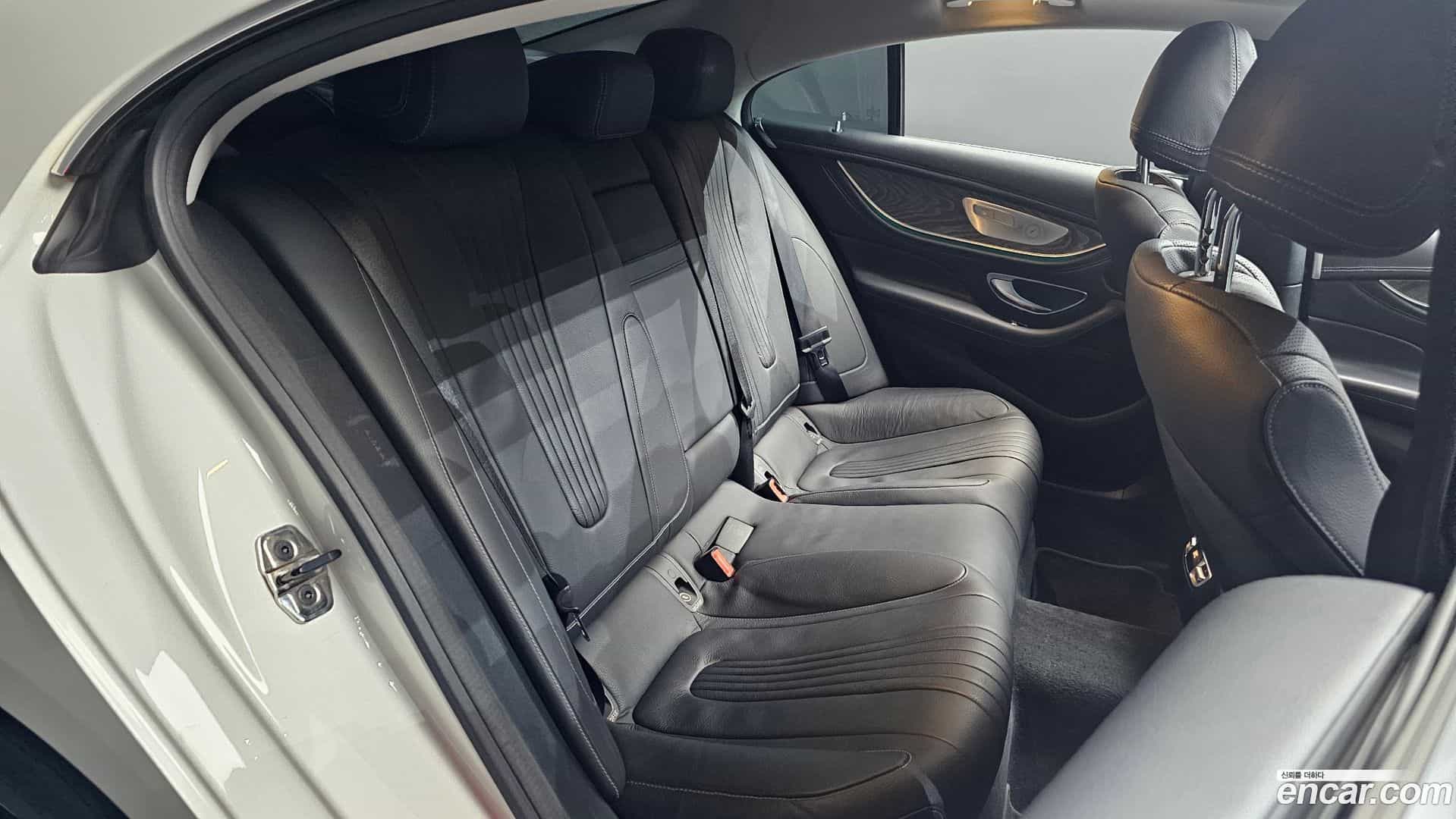 CLS-Class Mercedes-Benz 2019.5-OPTION-015