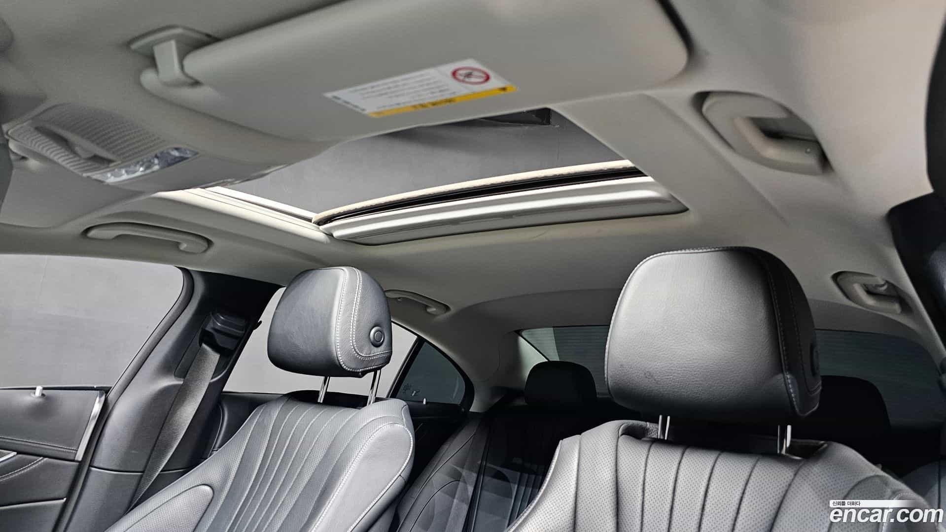 CLS-Class Mercedes-Benz 2019.5-OPTION-044