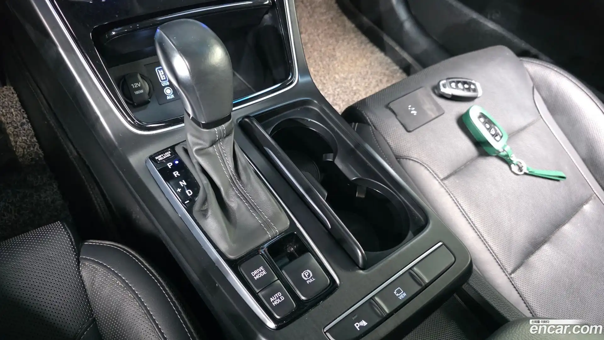Grandeur Hyundai 2019.0-INNER-009