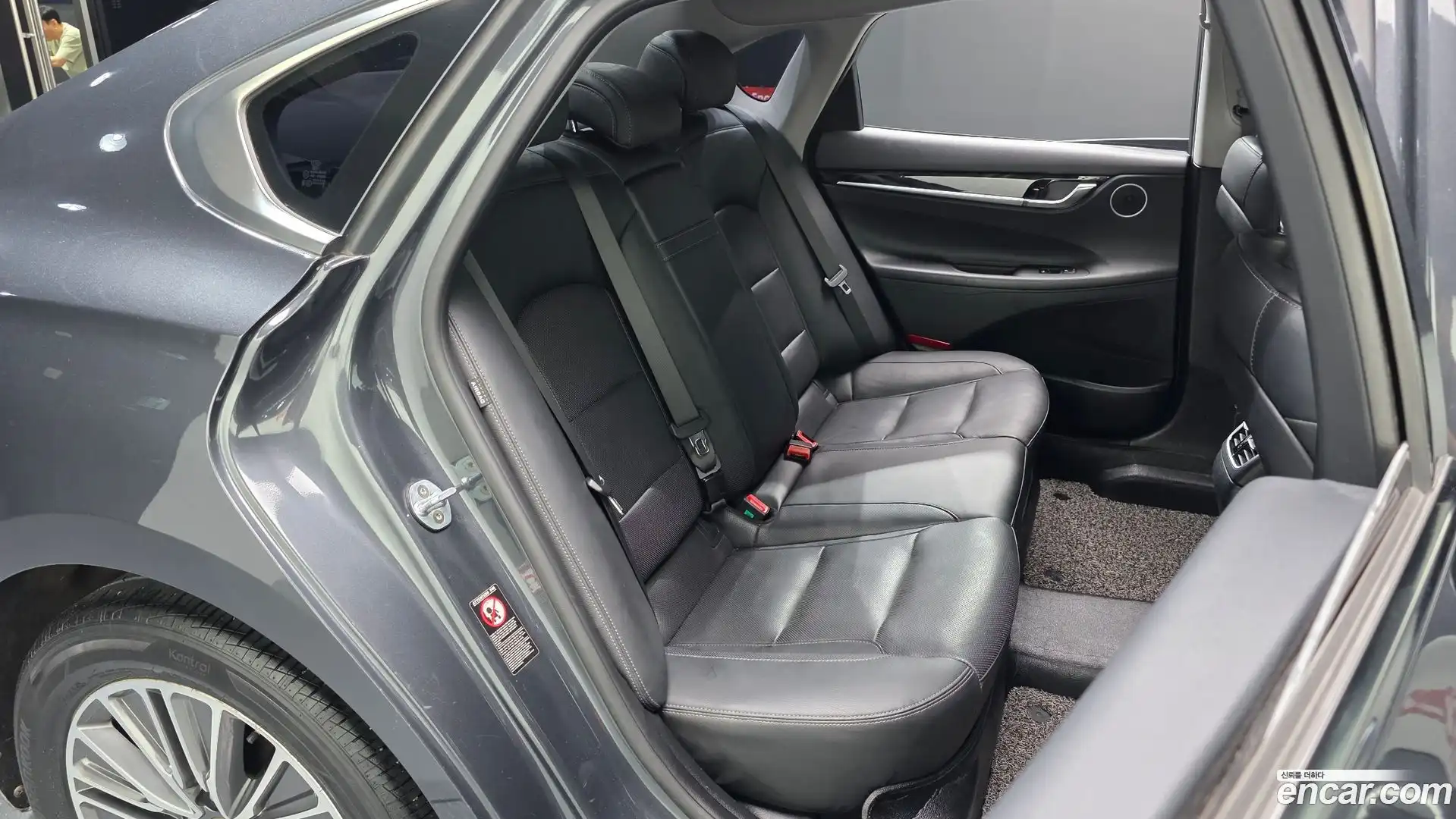Grandeur Hyundai 2019.0-OPTION-015