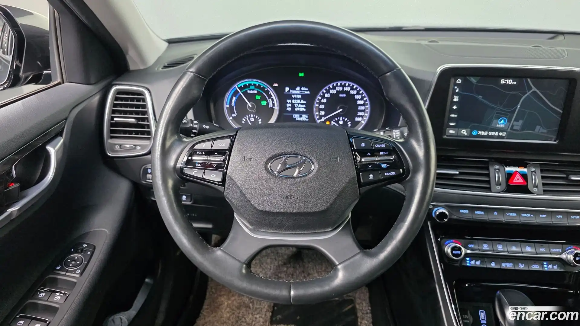 Grandeur Hyundai 2019.0-OPTION-017