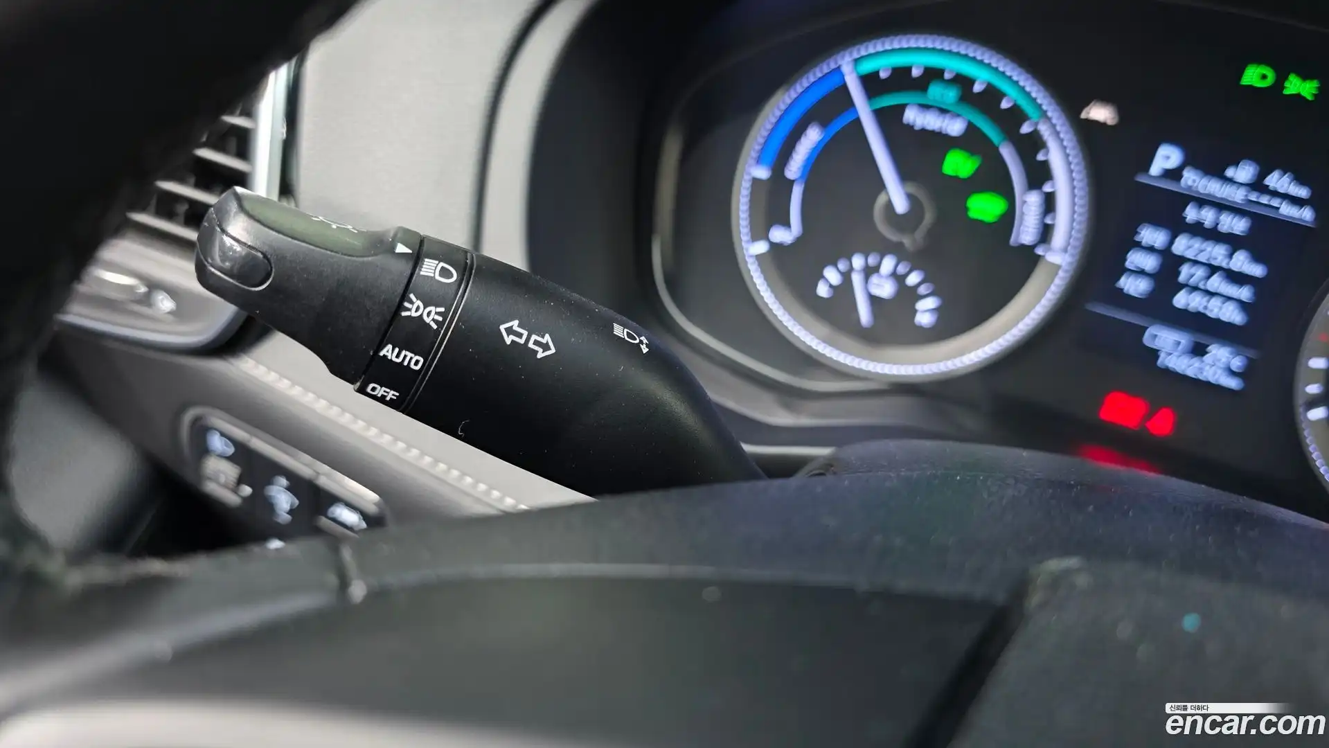 Grandeur Hyundai 2019.0-OPTION-024