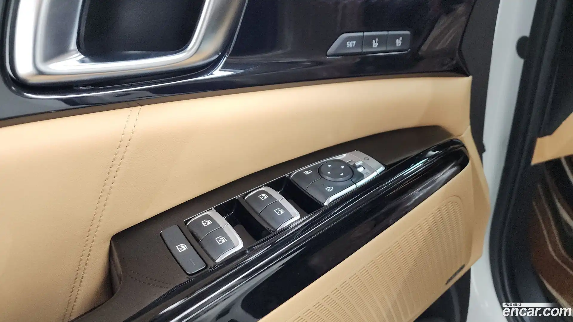 Canival Kia 2020.9-OPTION-052