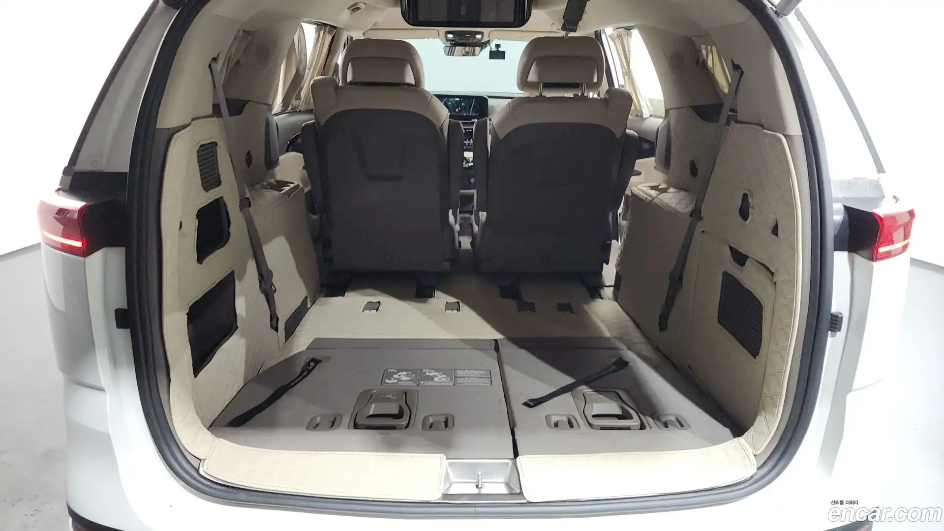 Canival Kia 2021.2-OPTION-023