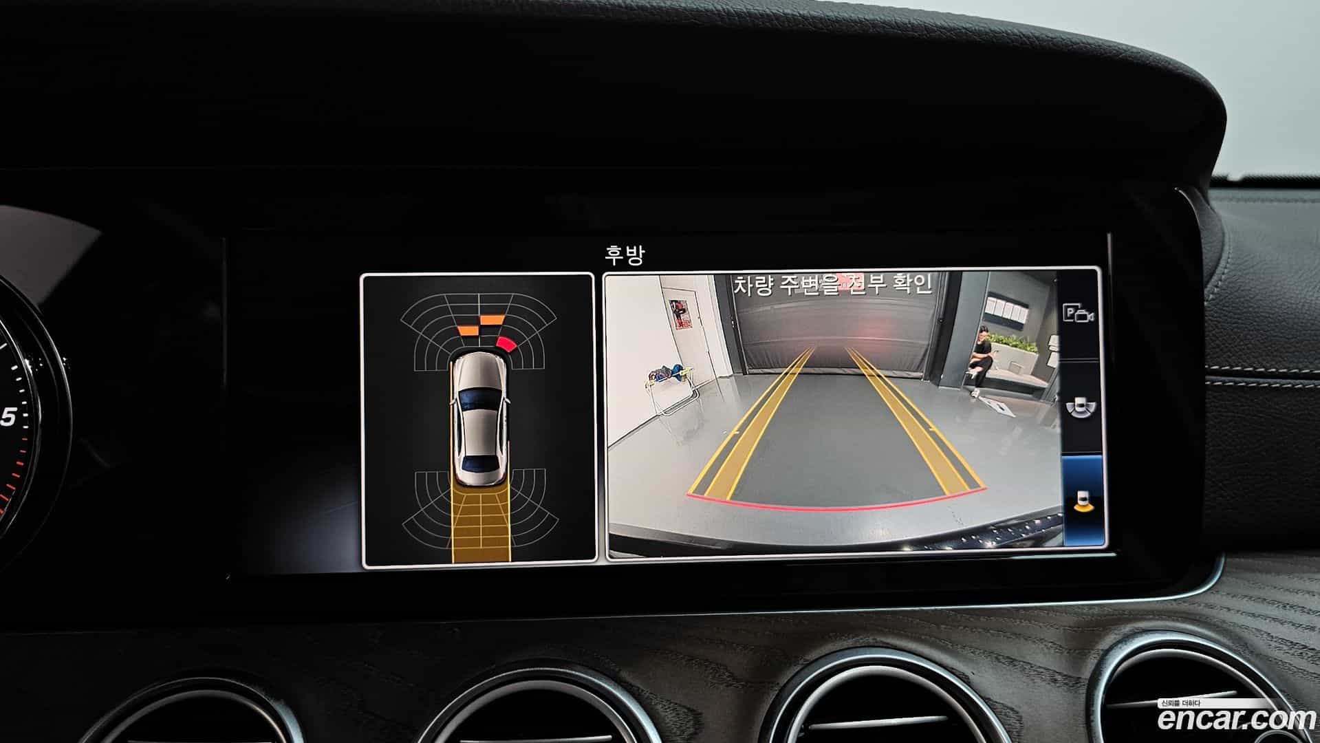 E-Class Mercedes-Benz 2019.9-OPTION-018