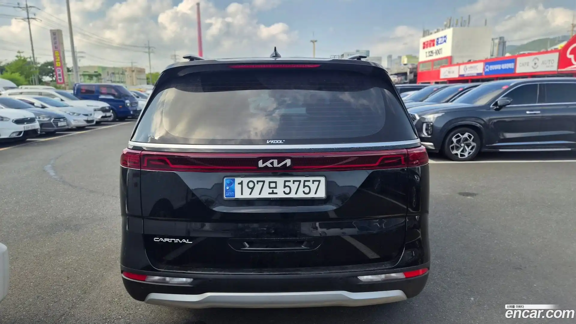 Canival Kia 2023.10-OUTER-002