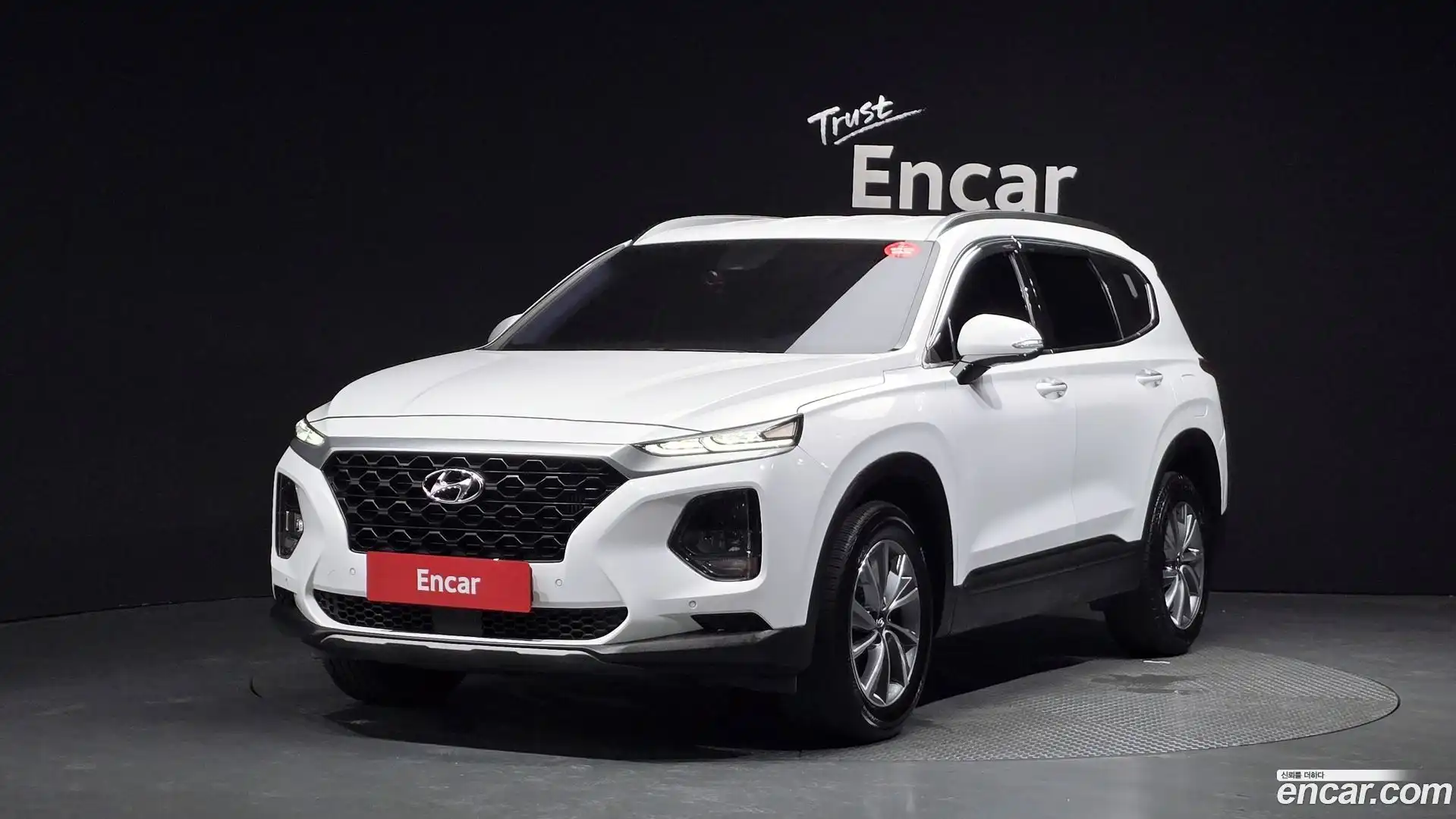 Santafe Hyundai 2018.9-OUTER-001
