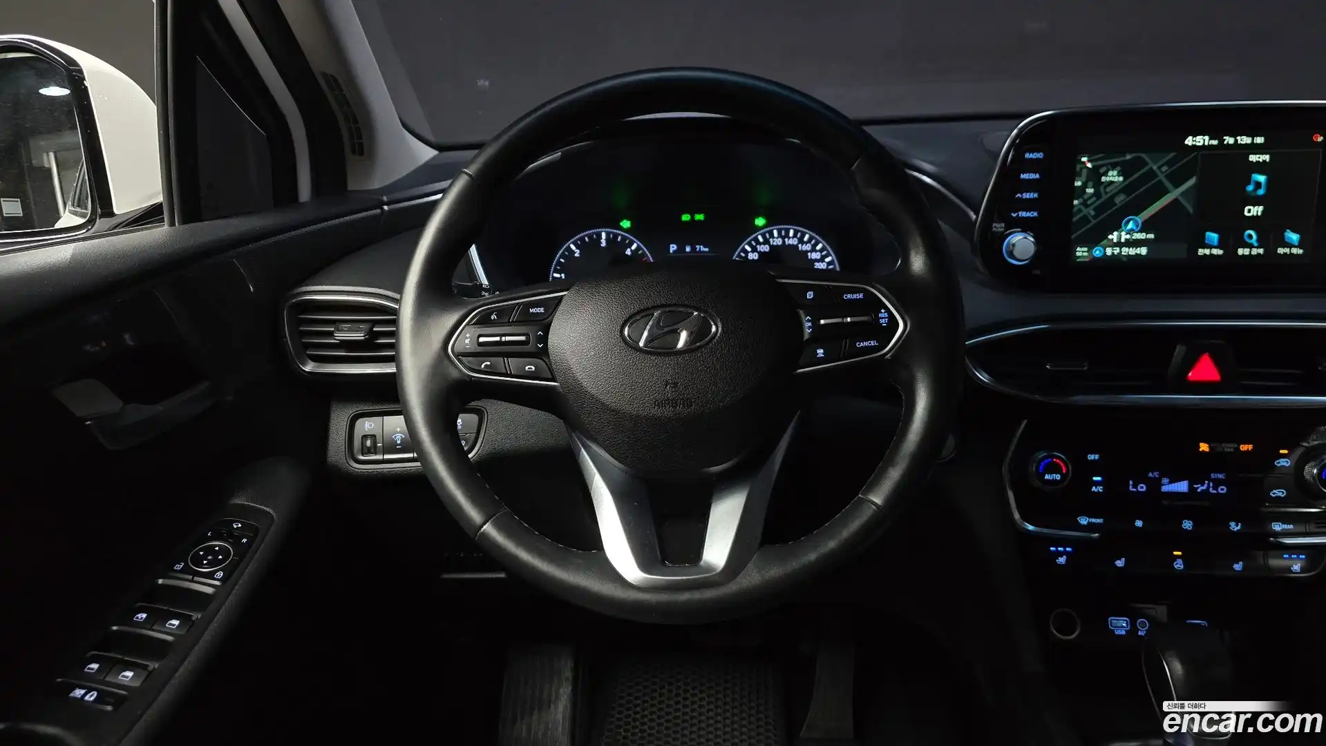 Santafe Hyundai 2018.9-OPTION-016