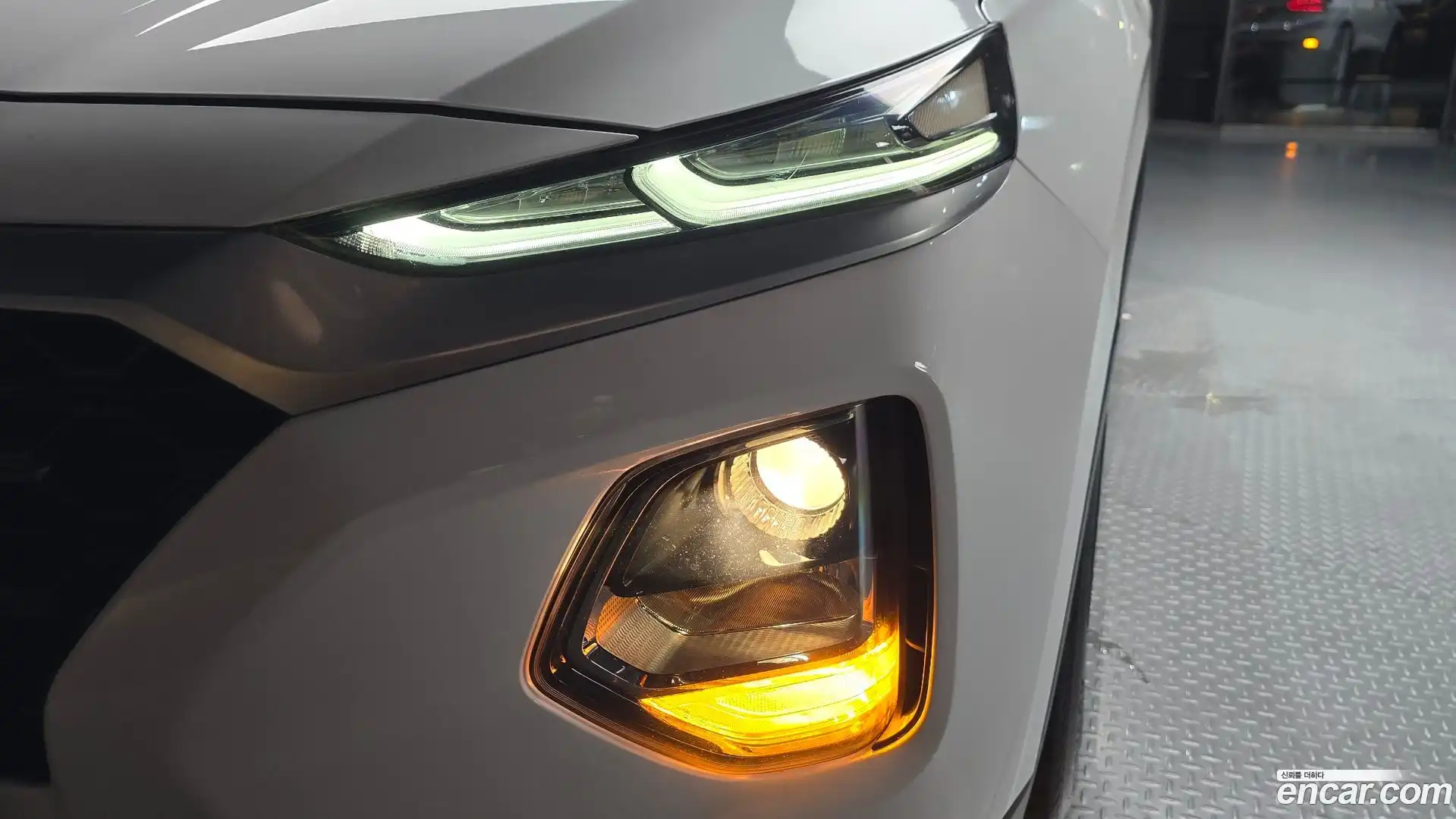 Santafe Hyundai 2018.9-OUTER-032