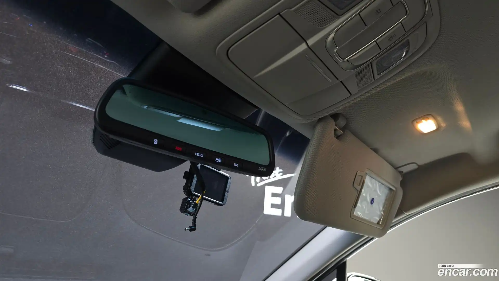 Santafe Hyundai 2018.9-OPTION-040